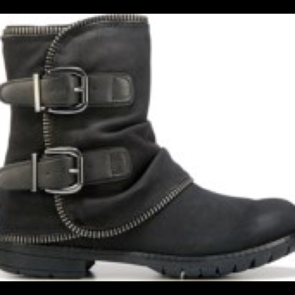 🆕 Women’s Not Rated Moto Boots